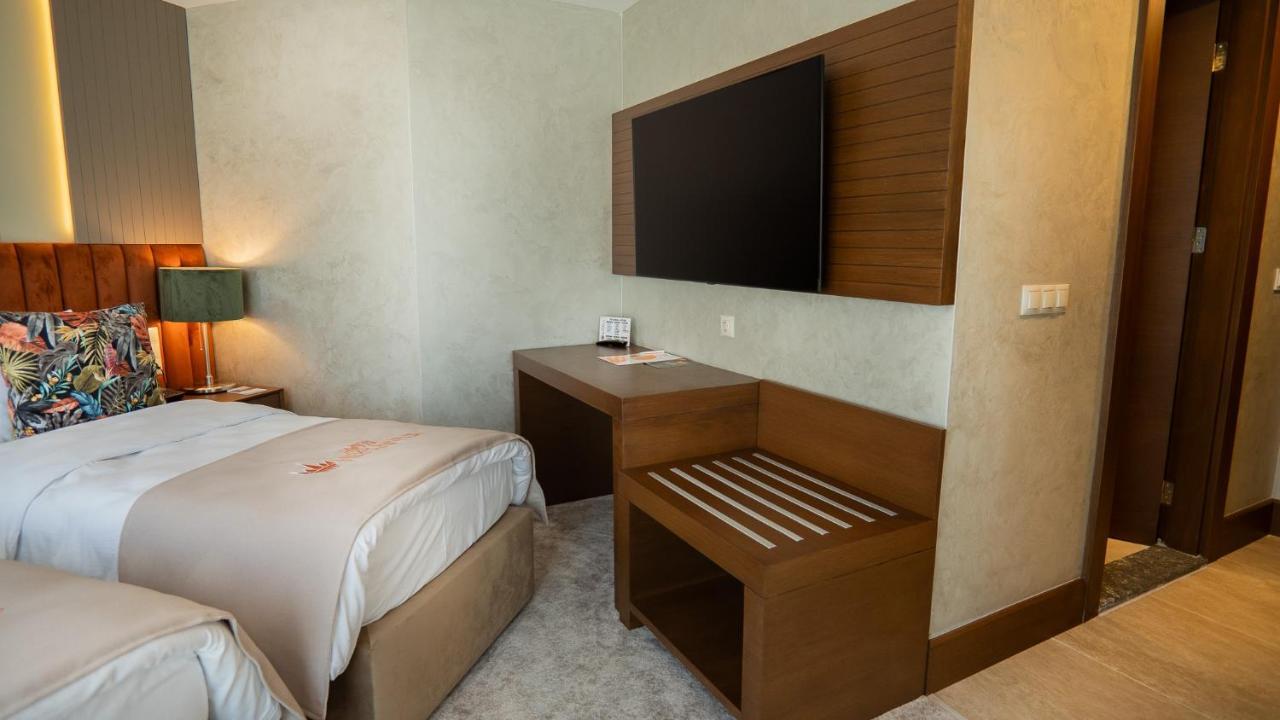 Motel Heksapolis Tavsancil Eksteriør billede