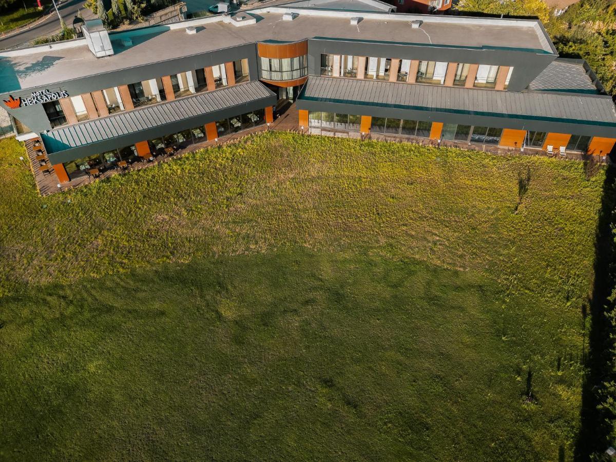Motel Heksapolis Tavsancil Eksteriør billede